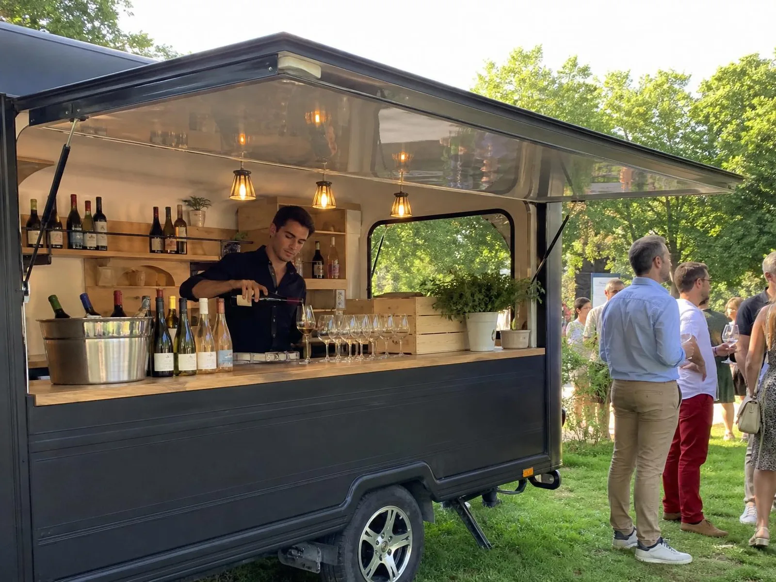 Foodtruck Bar à Vins — animation événementielle