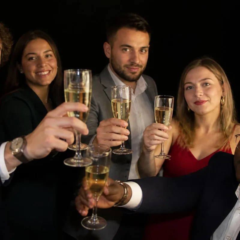 Les Faux Serveurs Farceurs