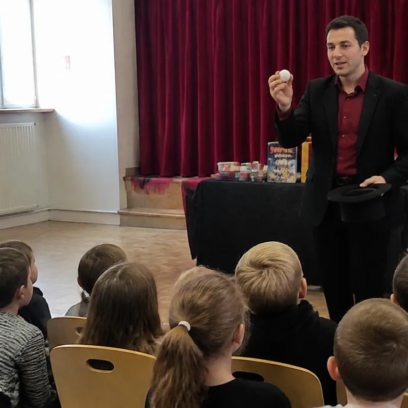 Magicien pour les enfants