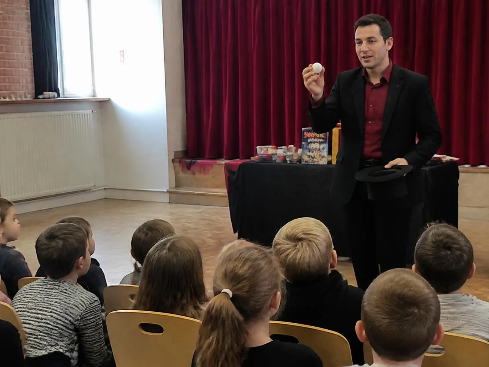 Magicien pour les enfants — animation événementielle