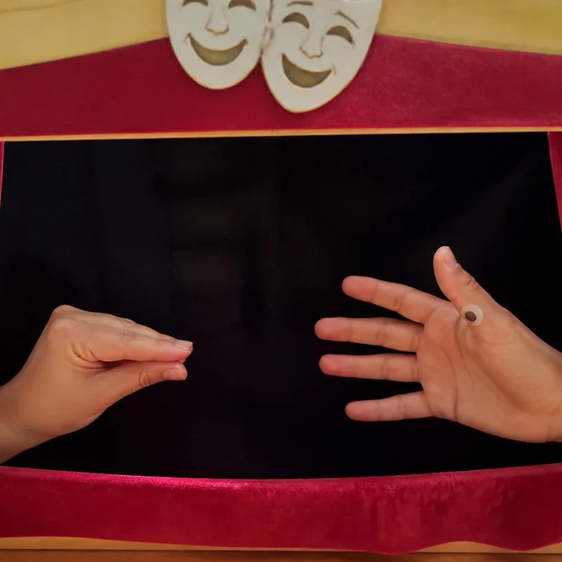 Mimes Théâtre de Mains