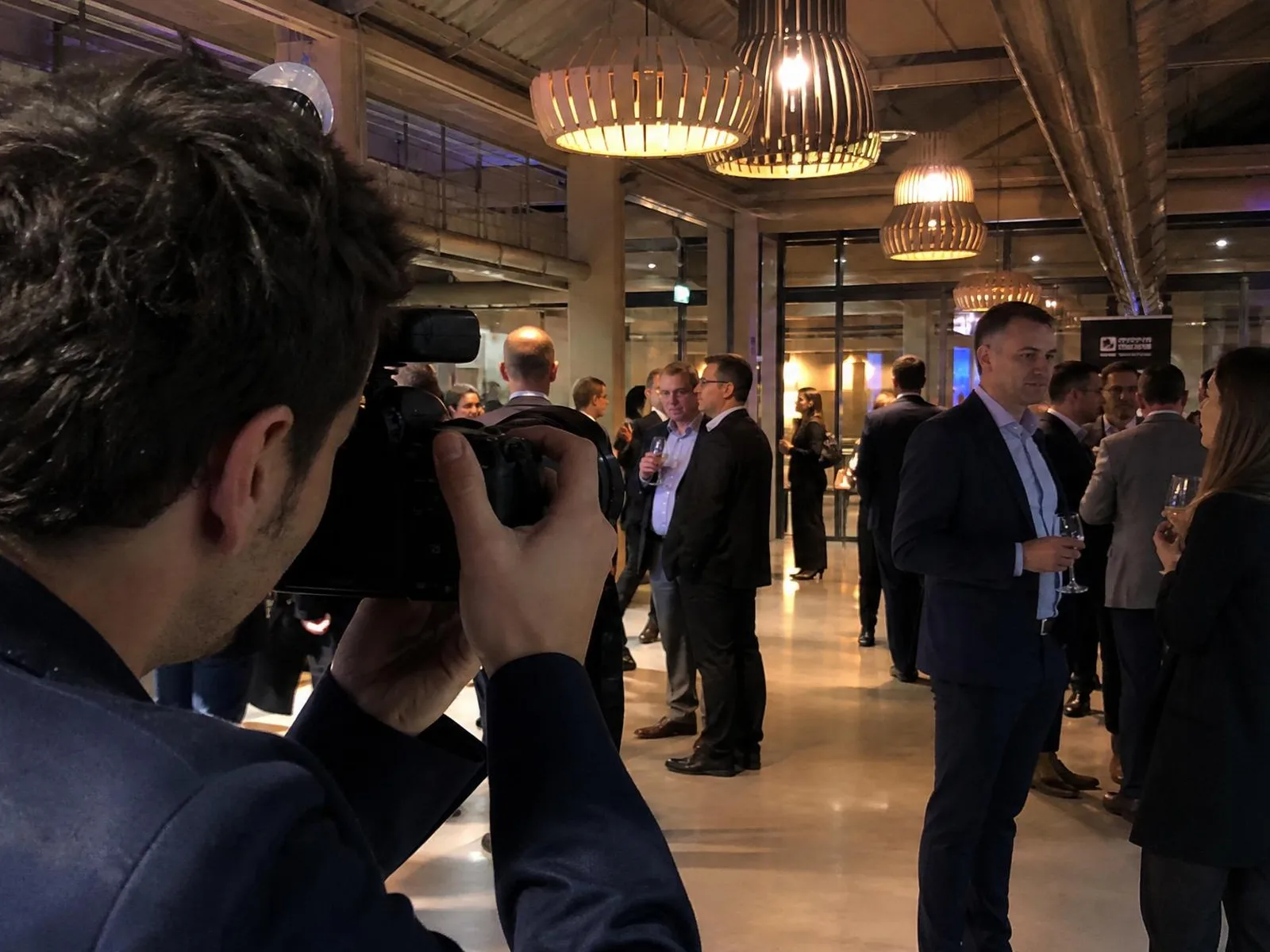 Prest. Photographe Soirée Entreprise — animation événementielle