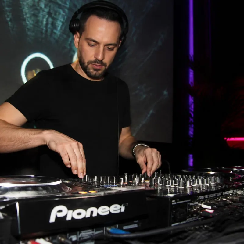 Prestation DJ Electro-House
