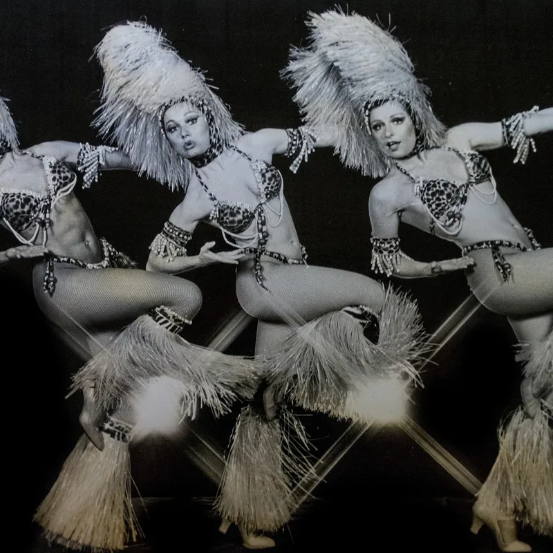 Troupe Cabaret de Paris